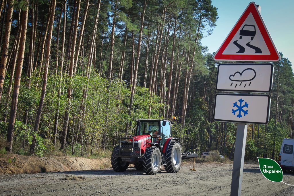 Лісова дорога у Славутському ЛГ заощадить 25 млн гривень на доставці деревини на склад!