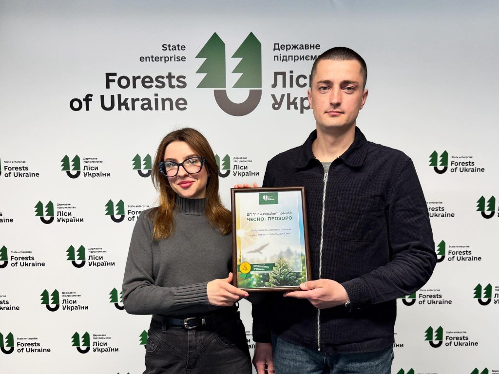 Працюємо чесно і прозоро: команда комунікацій спільно з Департаментом безпеки ДП «Ліси України» починає проєкт