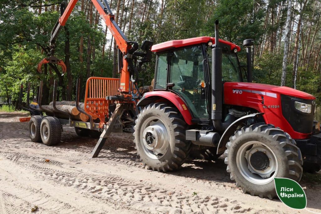 Investments of SFE “Forests of Ukraine” in forestry production: new machinery and equipment for forestries in Poltava and Kharkiv Regions