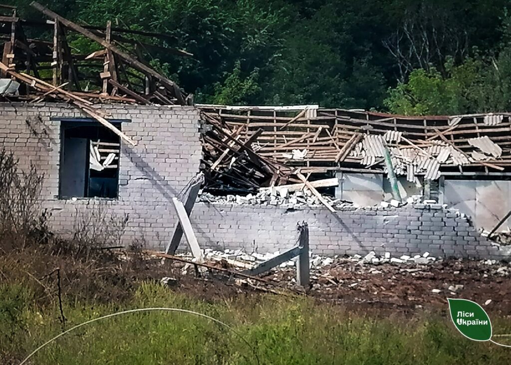 У лісництвах ДП “Ліси України” на Донеччині триває евакуація техніки та родин працівників