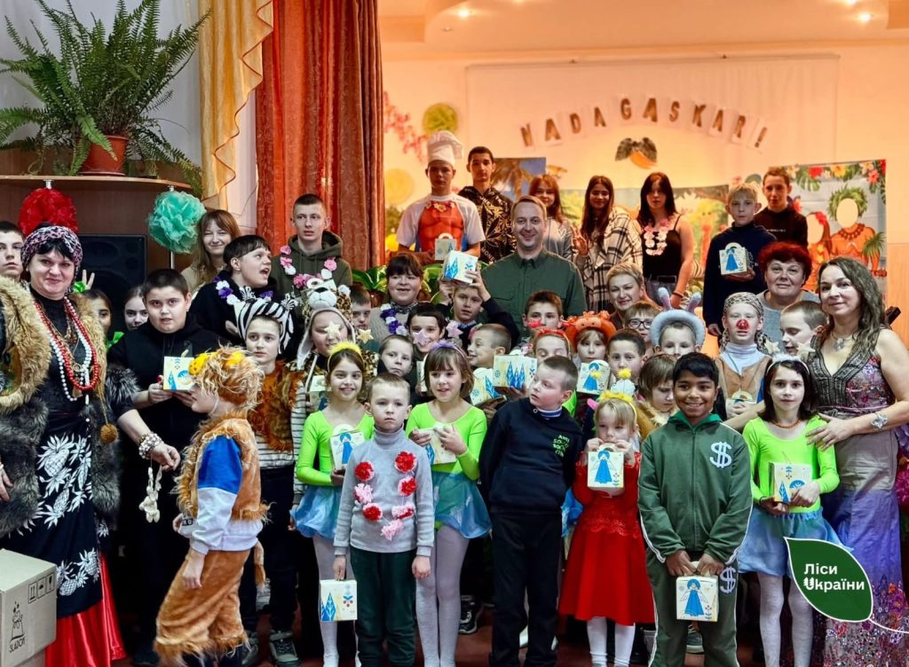 У Всесвітній день дитини привітали вихованців Смілянської спеціальної школи Черкаської обласної ради