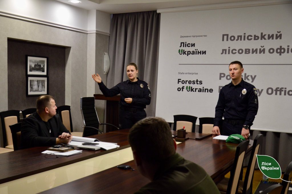 ДП «Ліси України» посилює контроль безпеки перевезень у складних погодних умовах