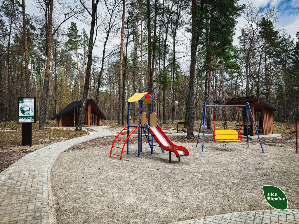 ДП “Ліси України” завершило облаштування 17 нових рекреаційних пунктів