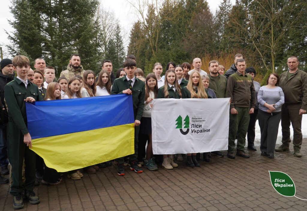 Воїнів-лісівників Карпатської філії відзначено нагородами «За мужність та відвагу»