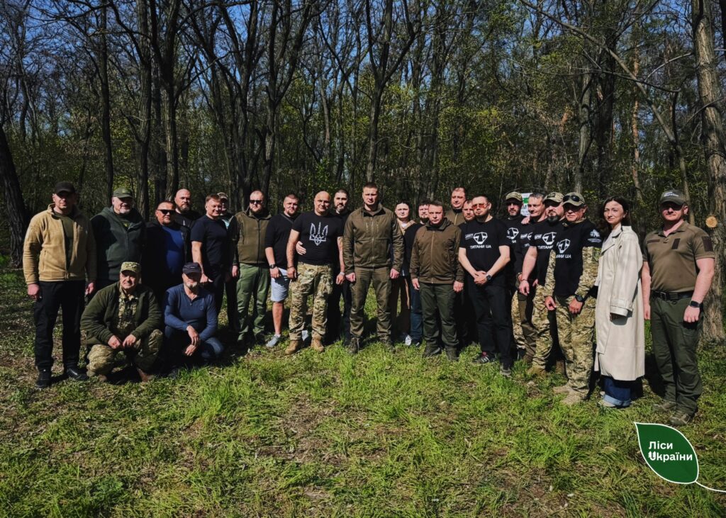 На прифронтовій Дніпропетровщині з’явився новий «Ліс пам’яті»