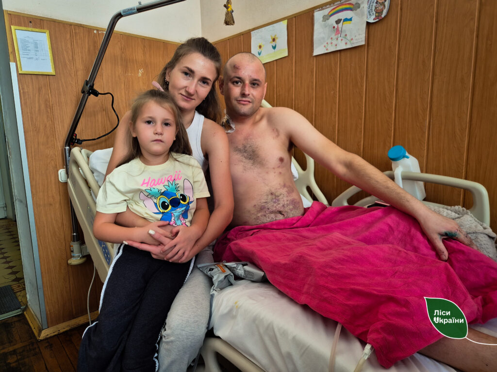 Власним тілом прикрив побратимів від ворожого удару: ДП «Ліси України» підтримує пораненого воїна-лісівника Олександра Куцяка